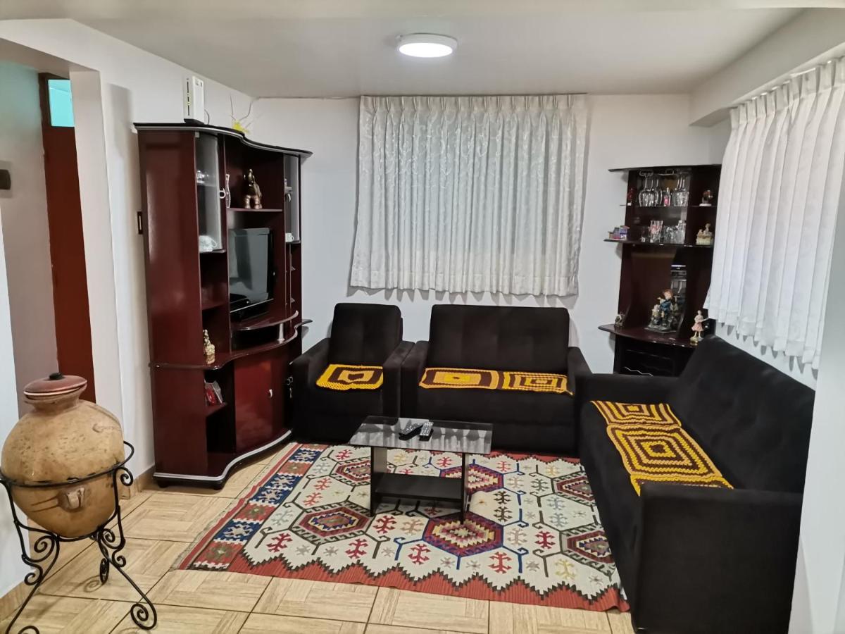 Apartment Samana House クスコ エクステリア 写真